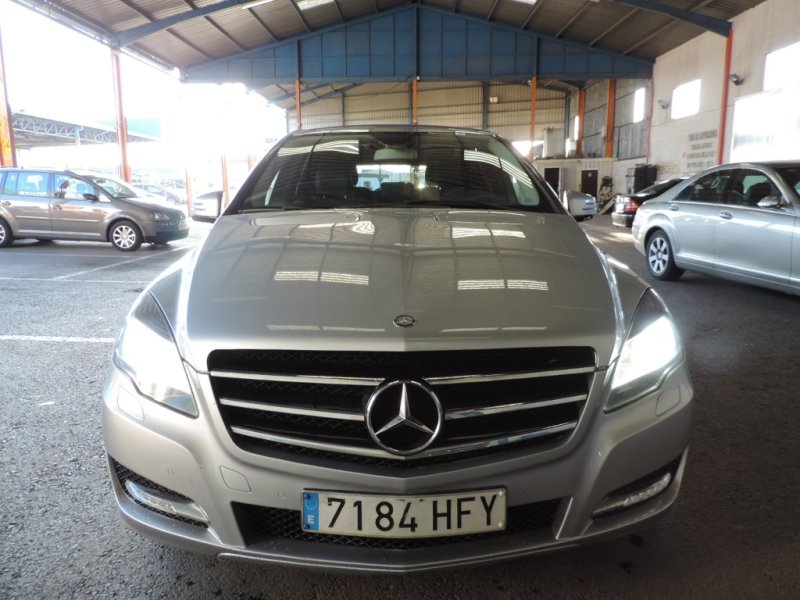 MERCEDES-BENZ R 350 265 CV AUT CON 7 PLAZAS HOKOLGADAS