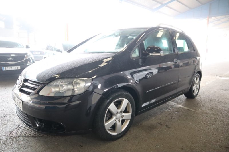 VOLKSWAGEN GOLF 2.0 TDI