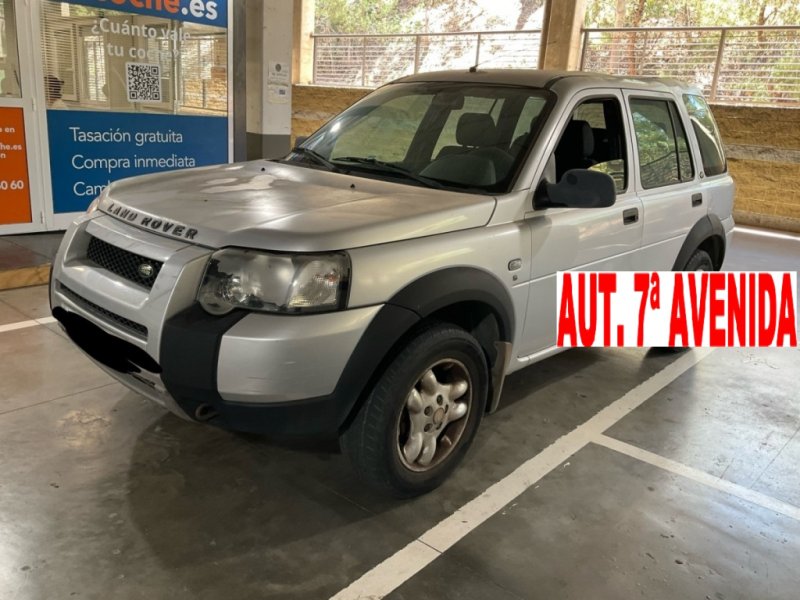 LAND ROVER FREELANDER 2.0 TURBO DIESEL CON 5 PUERTAS