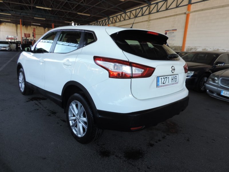 NISSAN QASHQAI TURBO DIESEL 4X2