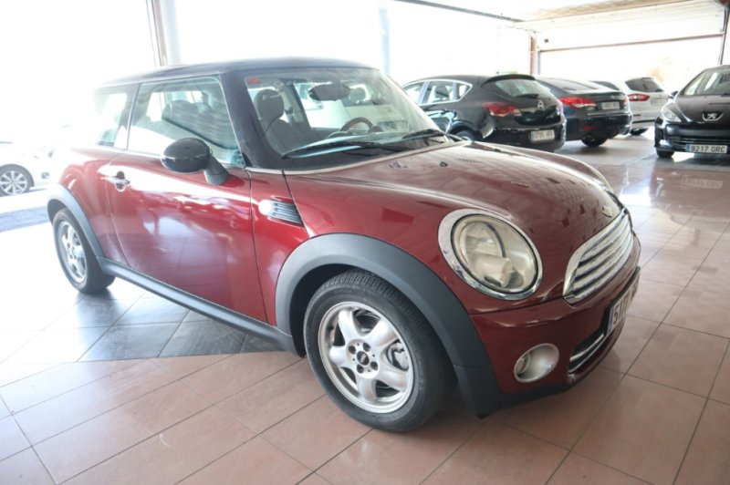 MINI COOPER 1600 TURBO DIESEL