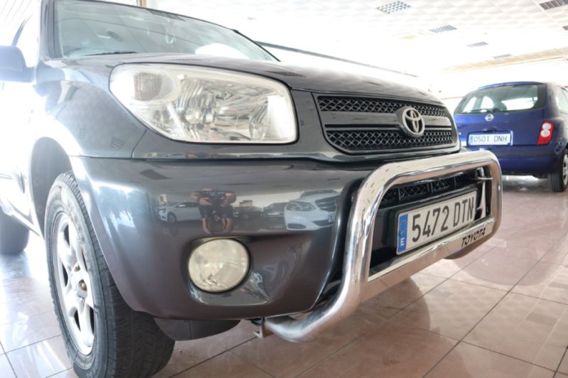 TOYOTA RAV 4 TODO TERRENO 4X2 1800 CC INY GASOLINA