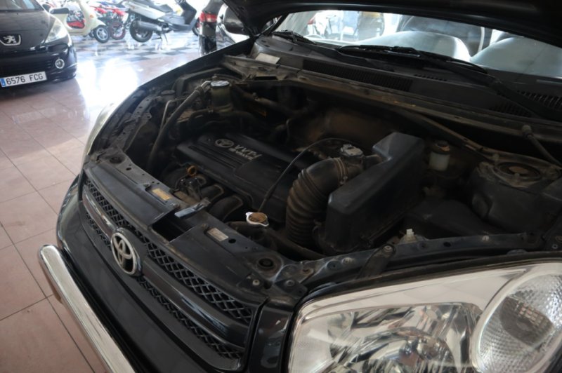 TOYOTA RAV 4 TODO TERRENO 4X2 1800 CC INY GASOLINA