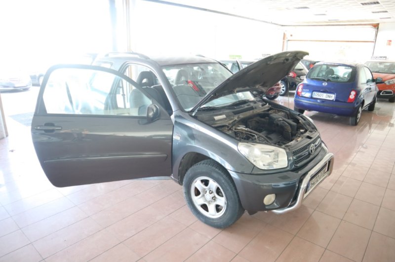 TOYOTA RAV 4 TODO TERRENO 4X2 1800 CC INY GASOLINA