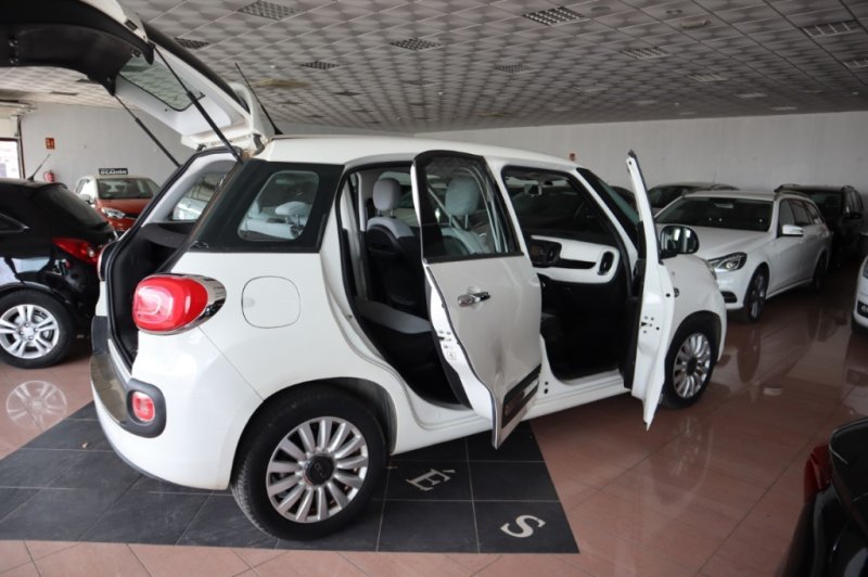 FIAT 500 L 1300 JTD TURBO DIESEL 5 PUERTAS