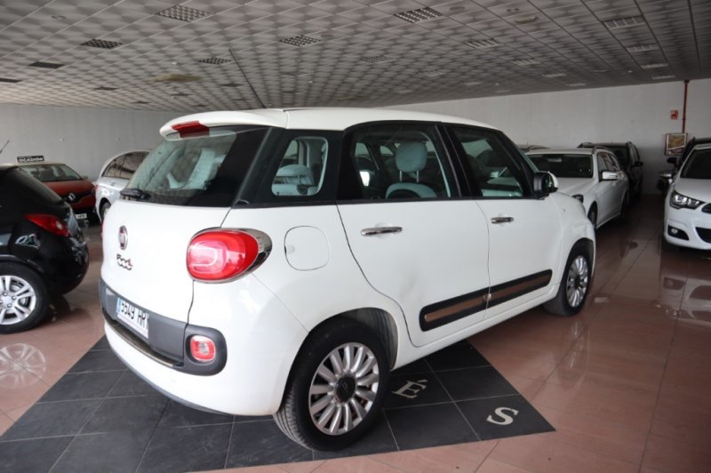 FIAT 500 L 1300 JTD TURBO DIESEL 5 PUERTAS