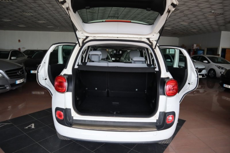 FIAT 500 L 1300 JTD TURBO DIESEL 5 PUERTAS