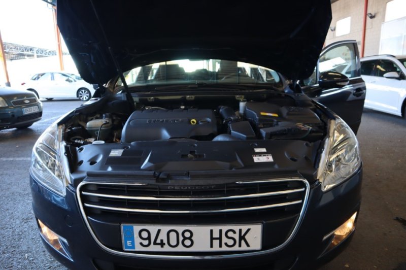 PEUGEOT 508 2.0 HDI (TURBO DIESEL) 6 VELOCIDADES