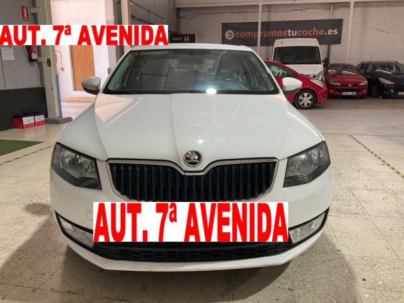 SKODA OCTAVIA 1600 TDI CON 115 CV Y 6 VELOCIDADES