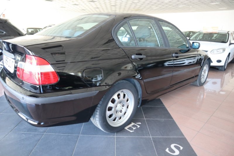 BMW 320 D CON 150 CV Y 6 VELOCIDADES